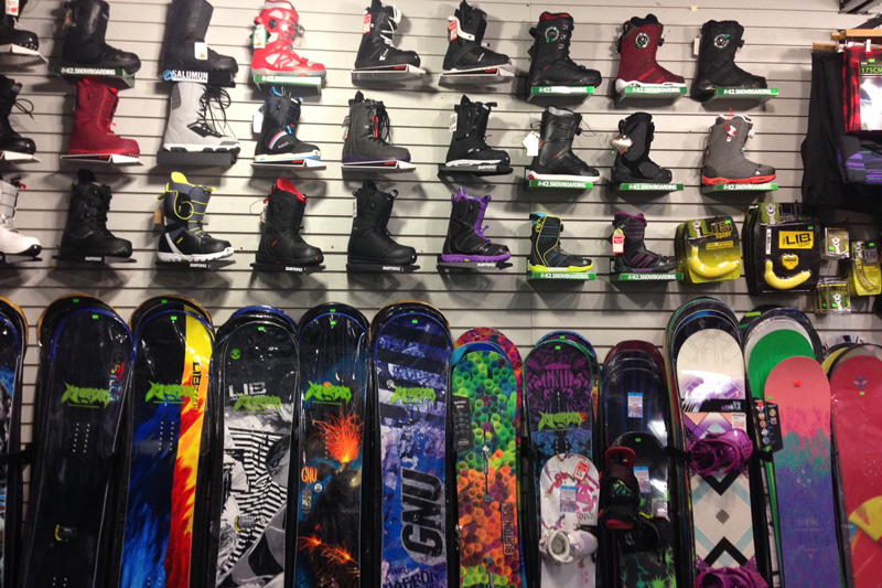 Ski and snowboard equipment hire European Snow Pride, Tignes